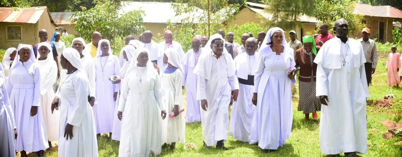 Faithful and clergy gathered in fellowship